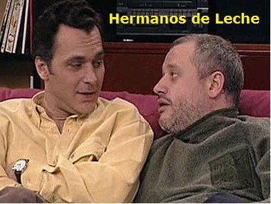 HERMANOS DE LECHE